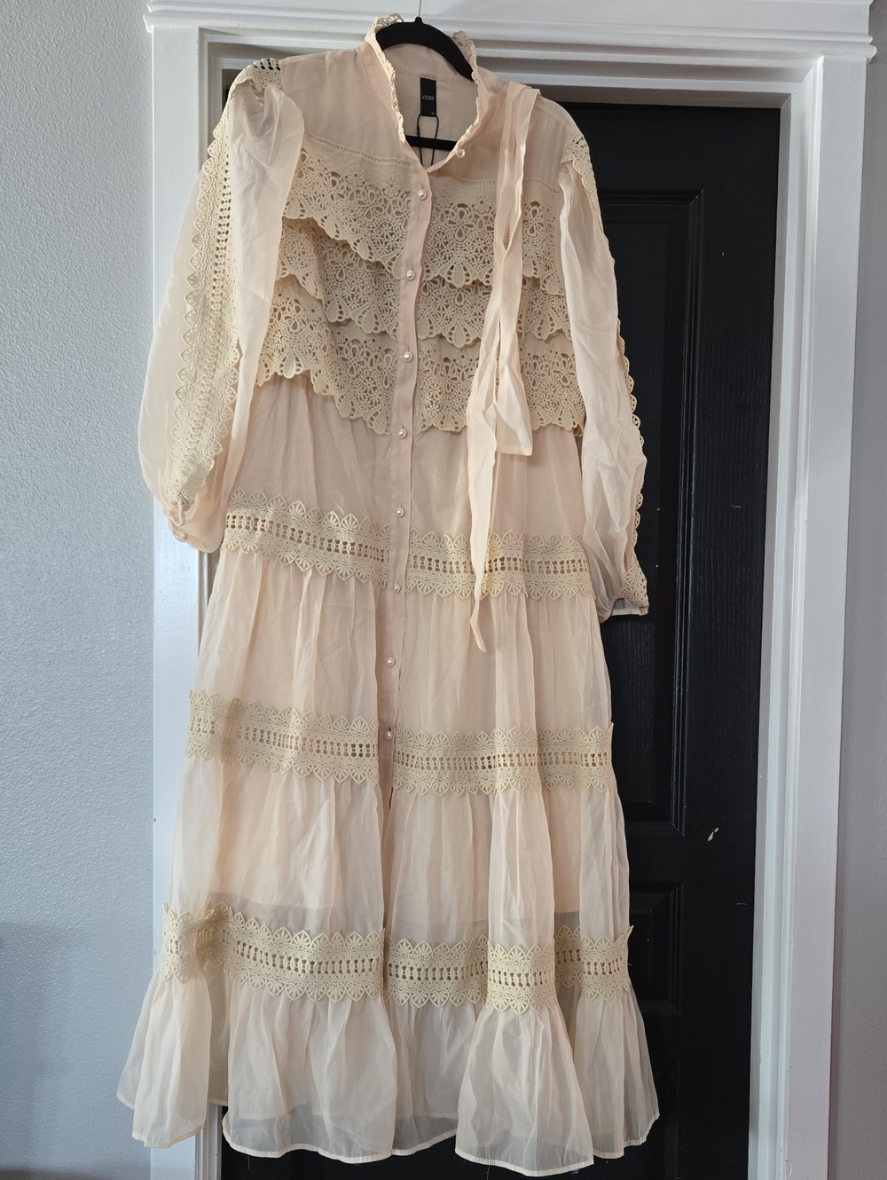 Cider Ivory Pearl Button High Neck Gaipure Lace Maxi Dress XL - Picture 3 of 12